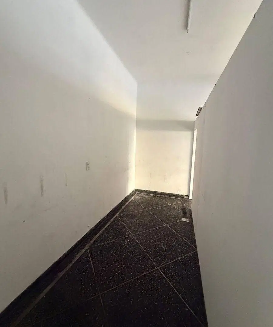 LOCAL COMERCIAL LOTE DE 4x8MTS 3