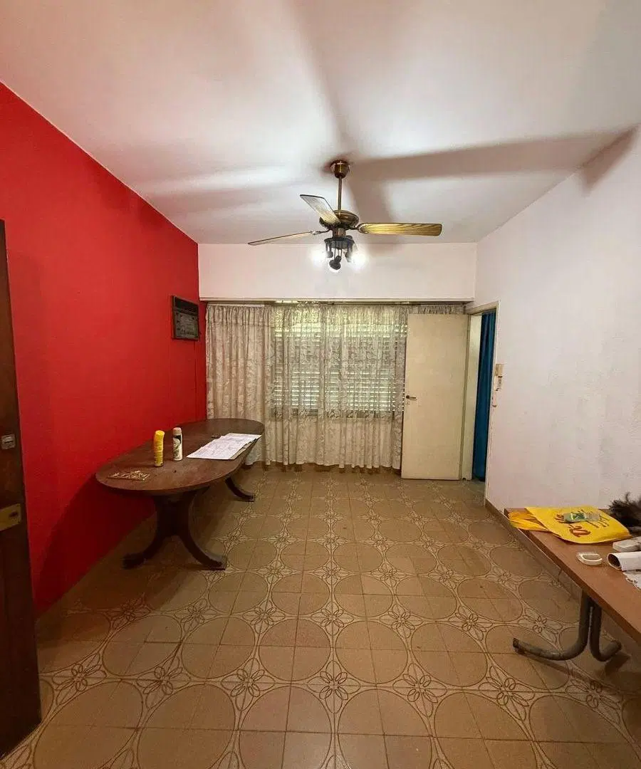 DPTO TIPO CASA AL FRENTE DE 3 AMBIENTES 3