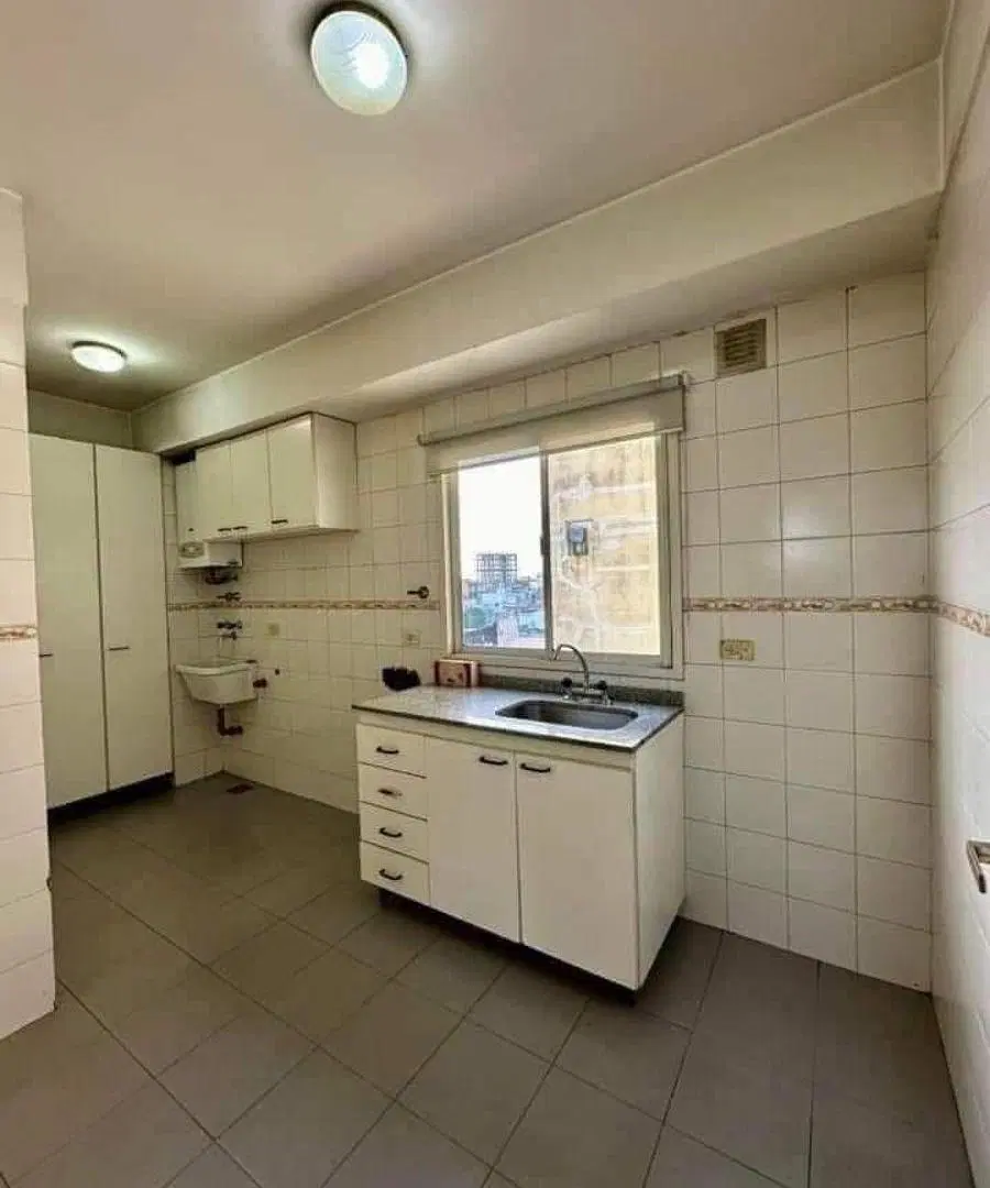 IMPECABLE DOS AMBIENTES CON BALCON AL CONTRAFRENTE 2