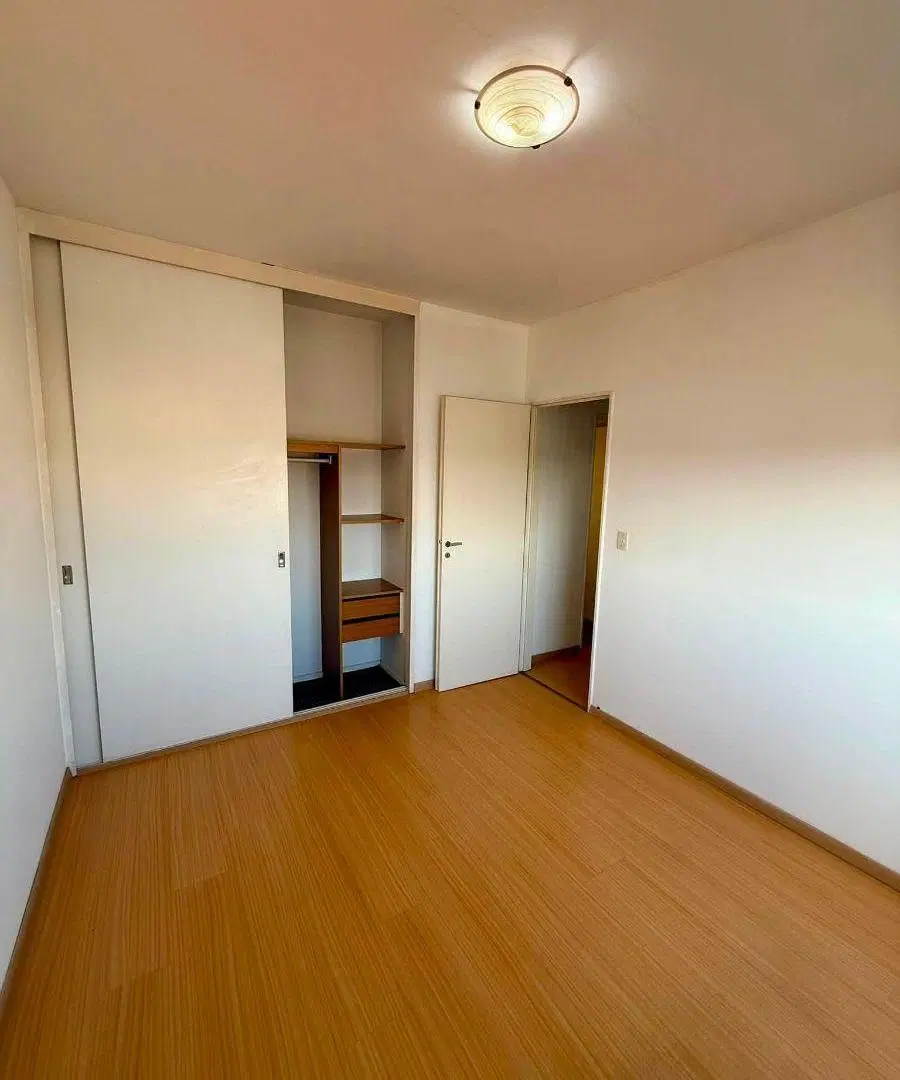 IMPECABLE DOS AMBIENTES CON BALCON AL CONTRAFRENTE 8