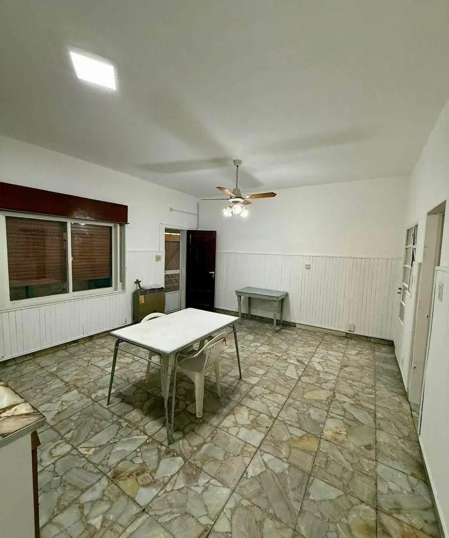 DPTO TIPO CASA INTERNO DE 3 AMBIENTES 2