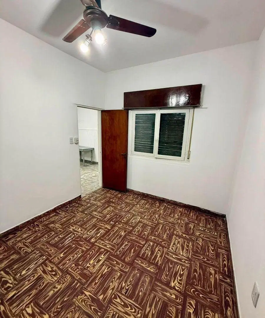 DPTO TIPO CASA INTERNO DE 3 AMBIENTES 8