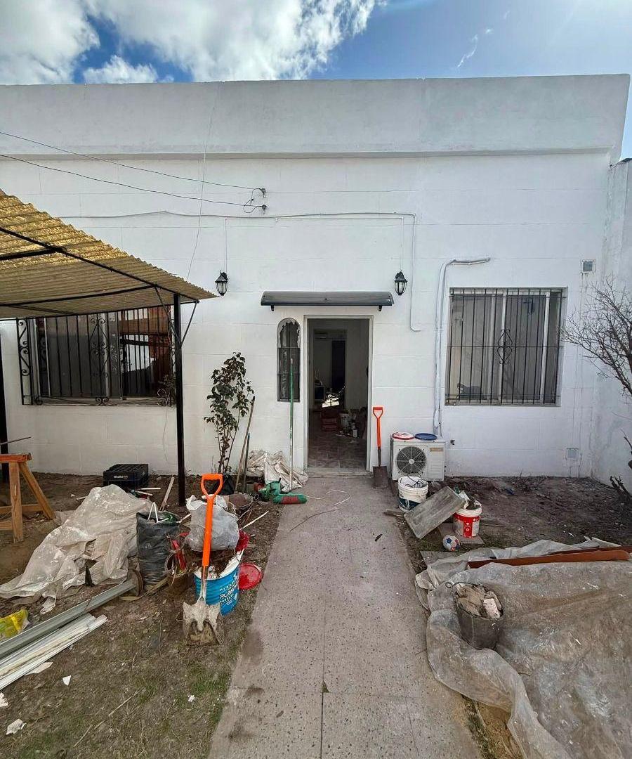 Foto de CASA 3 AMBIENTES GRANDES CON GARAGE Y FONDO LIBRE, imagen 3