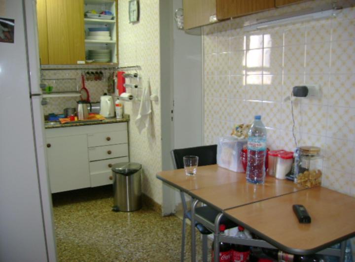 4 amb. TEMPORARIO. SIN MUEBLES. PRECIO PESOS $1millon. PLAZOS FLEXIBLES 2