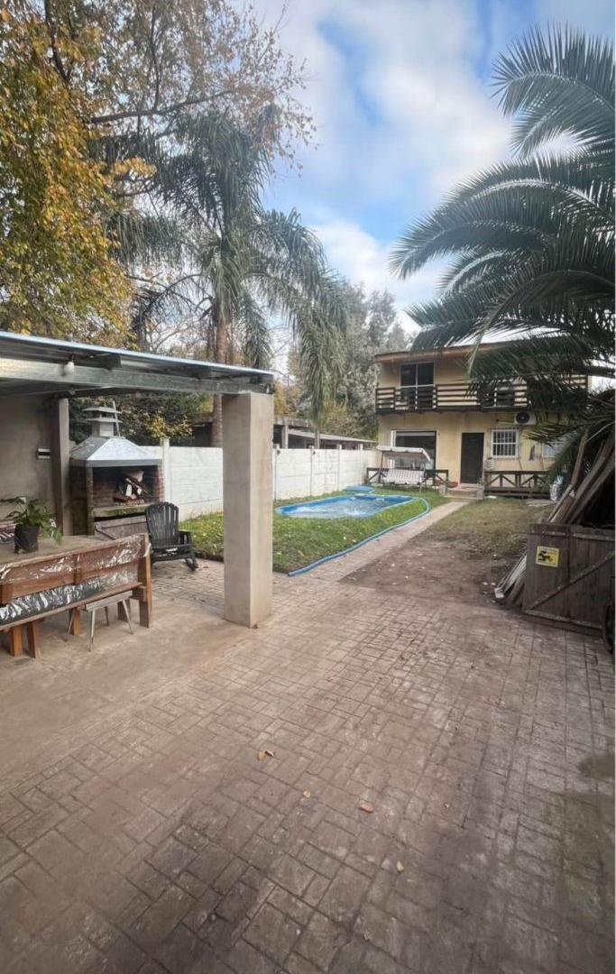 Foto de Venta Casa Moreno de 2 plantas con pileta y quincho, imagen 3