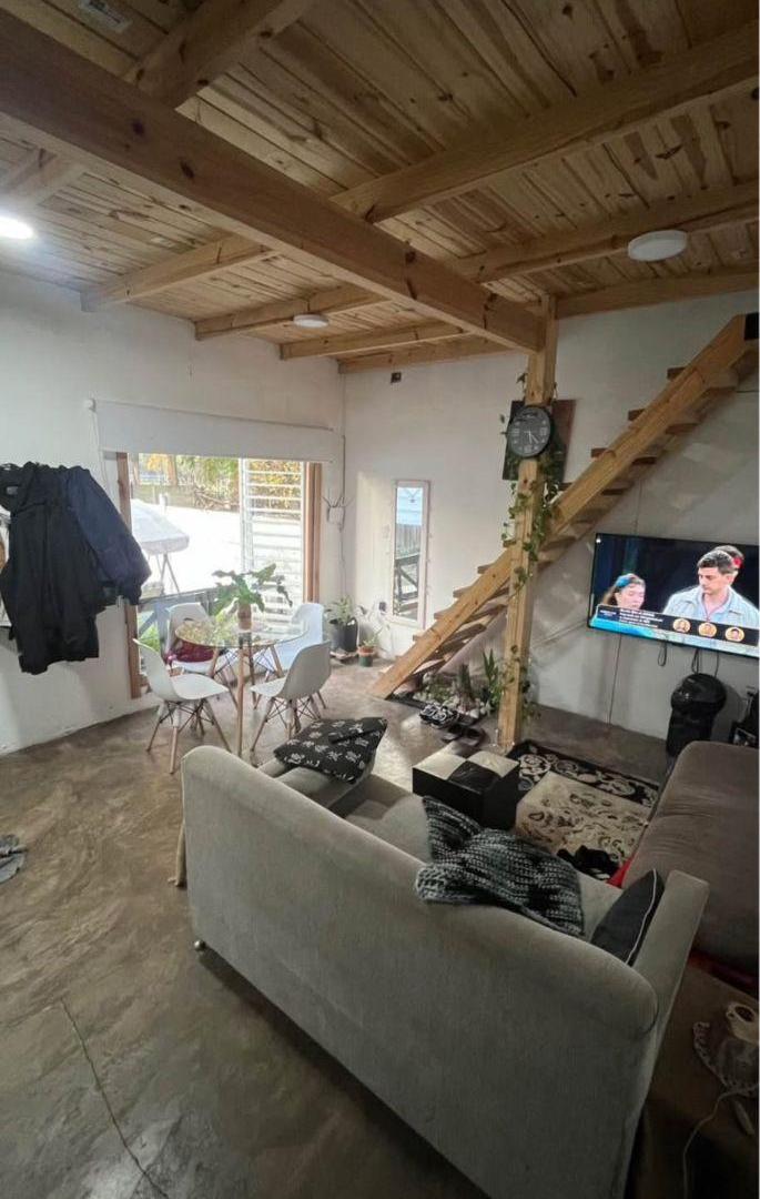 Foto de Venta Casa Moreno de 2 plantas con pileta y quincho, imagen 4
