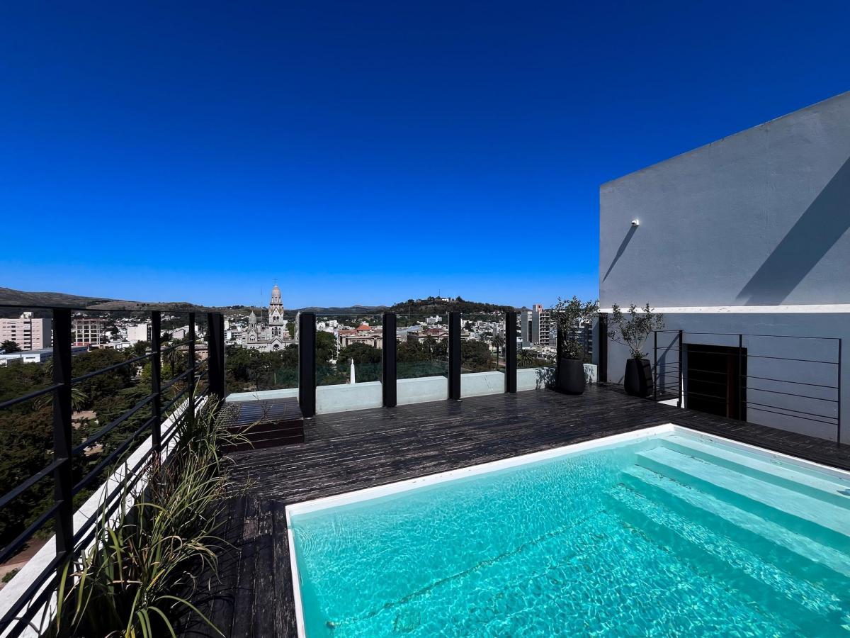 Dpto de un Dormitorio de Categoria - Edificio Dinamarca - Tandil 2