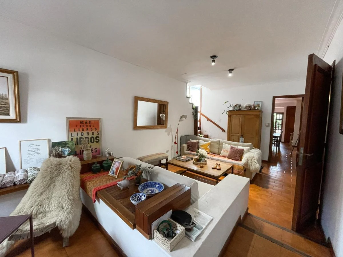 Casa de 4 Dorm - en Venta - Zona Centro de Tandil 2