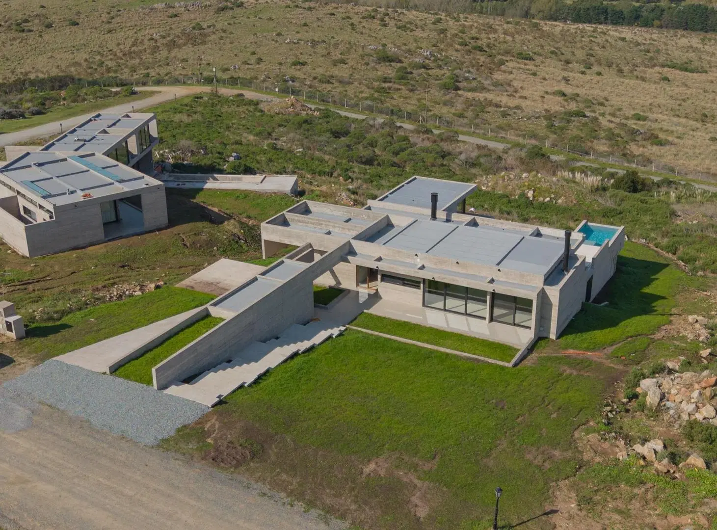 CASA EN VENTA A ESTRENAR EN TANDIL -BARRIO CERRADO ALTOS AIRES 2