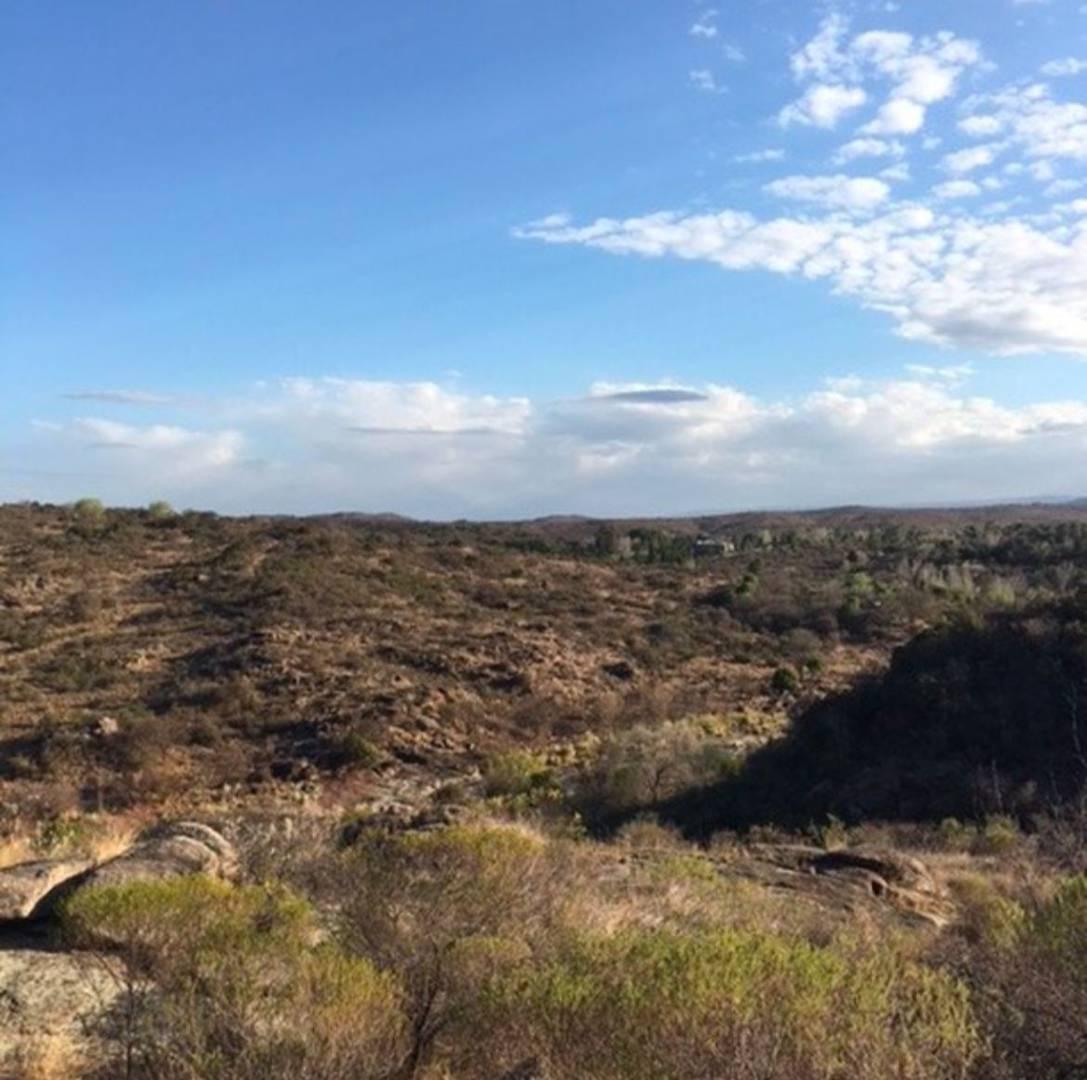 Venta de Terrenoen Cabalango Sierras de Cordoba con Costa Rio Los Chorrillos 4