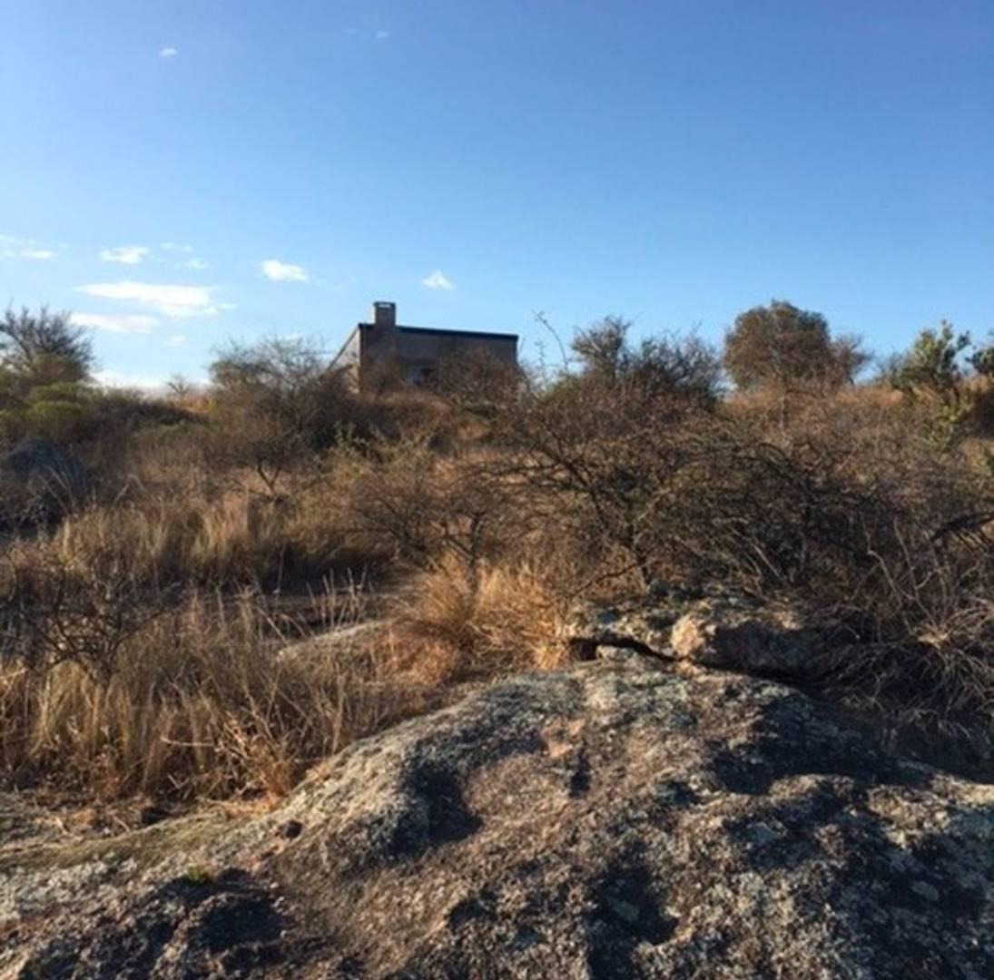 Venta de Terrenoen Cabalango Sierras de Cordoba con Costa Rio Los Chorrillos 1
