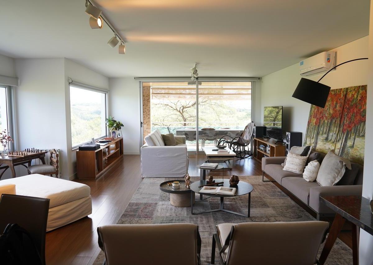 Foto de Exclusivo departamento en venta en Vilanova, Villa Belgrano, imagen 3