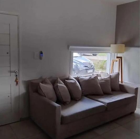 CASA EN COUNTRY LA CUESTA - 3 DORMITORIOS Y 3 BAÑOS- APTO CREDITO 5