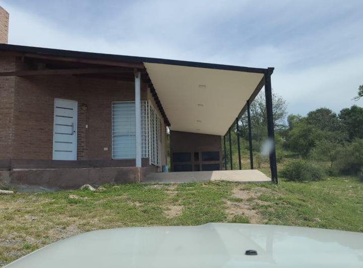 Casa amoblada en Alquiler mensual Cabalango con bajada exclusiva al Rio y 2.000 m2 de terreno 1