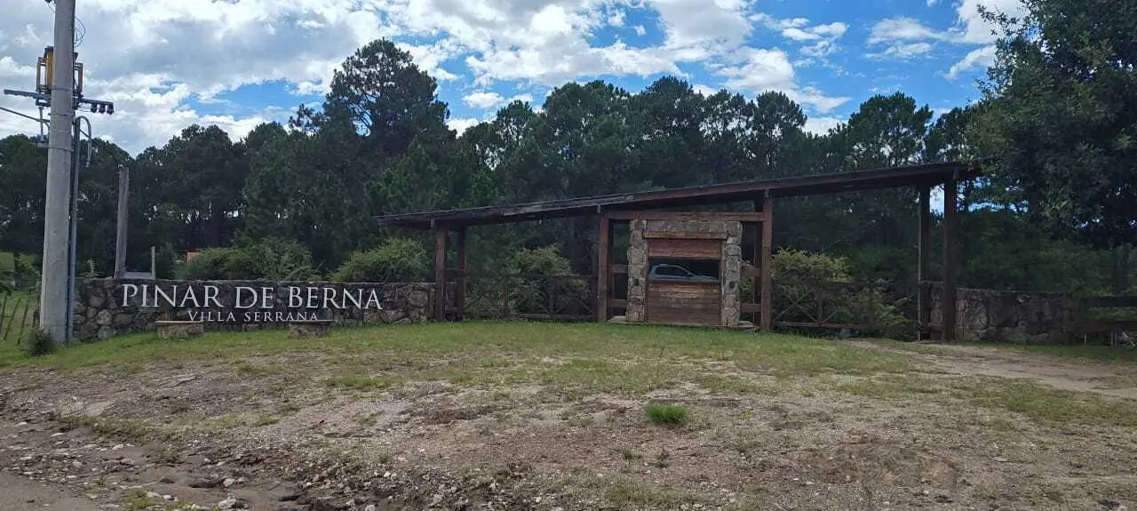 Venta Casa de 3 D, amoblada, en Villa Berna Renta 14% anual en dólares 3