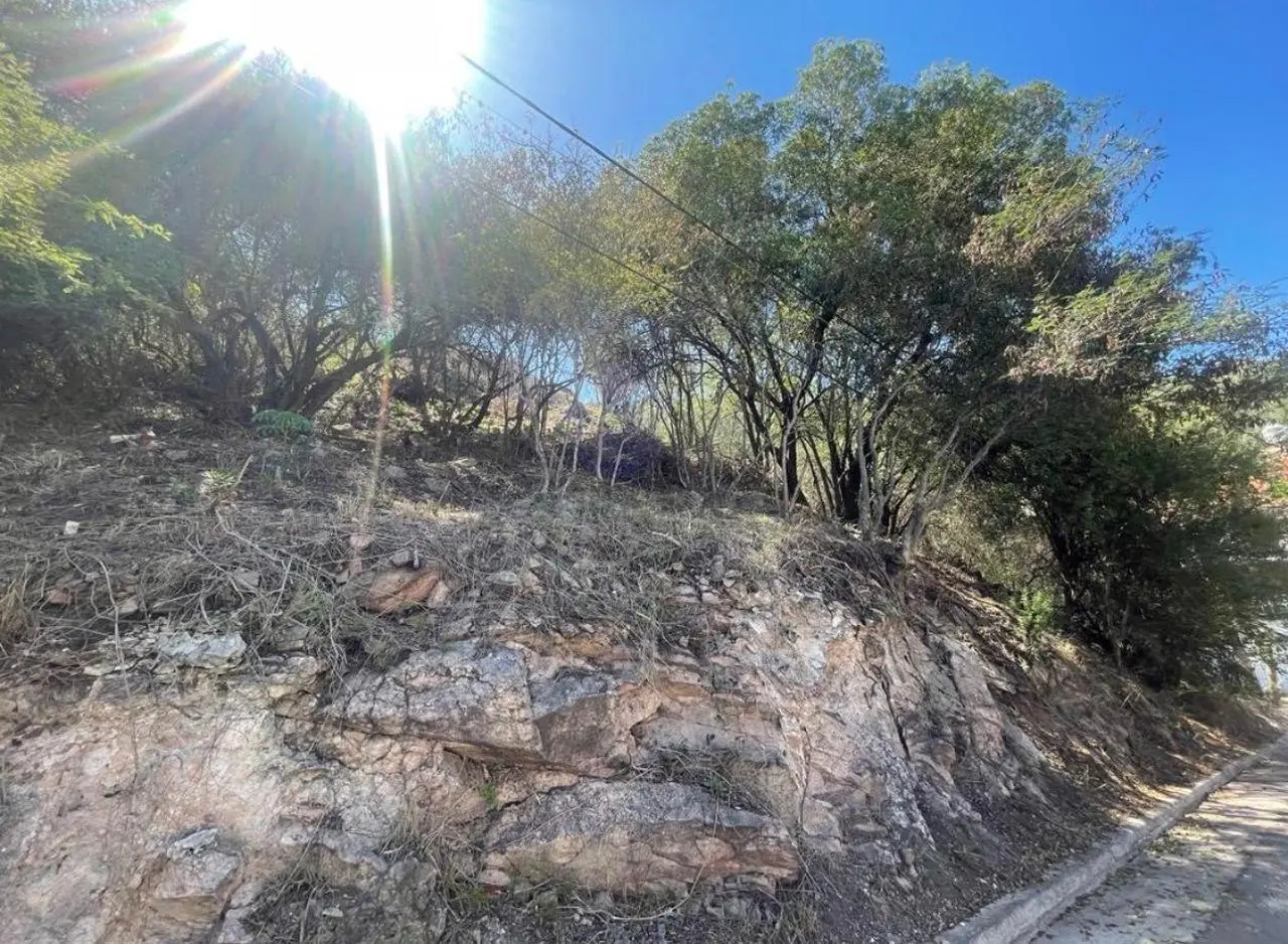 OPORTUNIDAD, Venta de terreno Barrio La Cuesta, Villa Carlos Paz, con vistas increíbles. 5