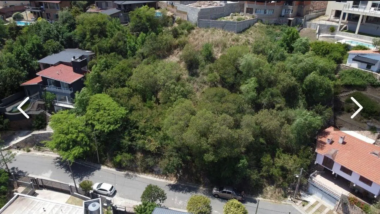 OPORTUNIDAD, Venta de terreno Barrio La Cuesta, Villa Carlos Paz, con vistas increíbles. 3