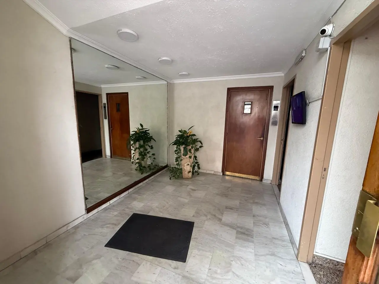 VENTA DEPTO BARRIO GENERAL PAZ - 2 DORMITORIOS + 2 BAÑO - APTO CREDITO 5