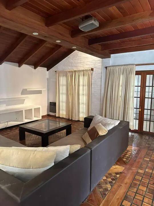 Casa en venta - 3 dormitorios - Argüello, Córdoba 4