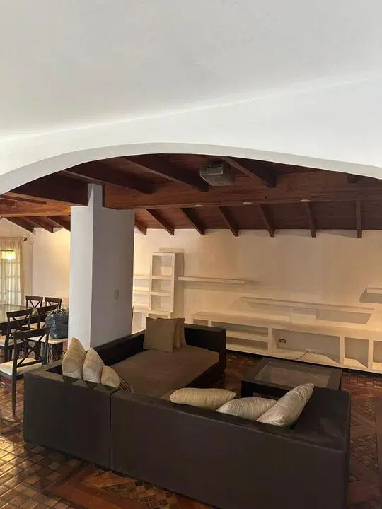 Casa en venta - 3 dormitorios - Argüello, Córdoba 3