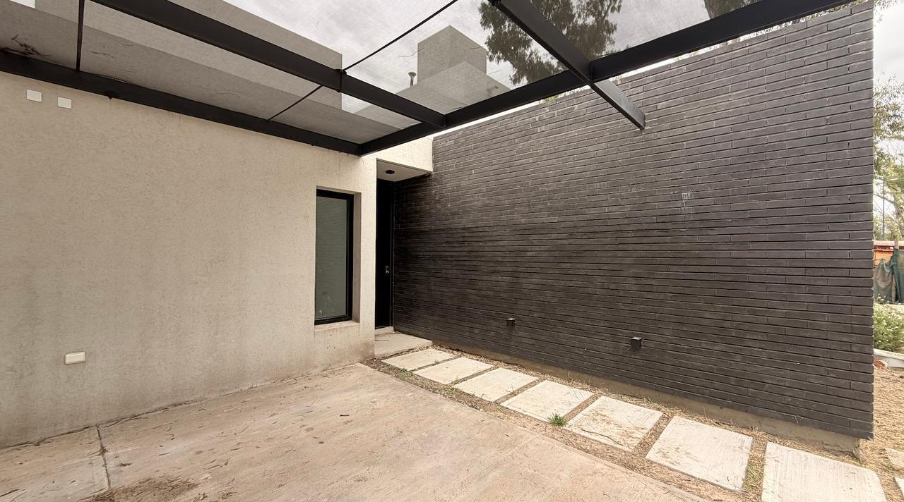 Foto de CASA 3 DORMITORIOS - 1 PLANTA - NUEVO MALAGUEÑO - APTO CREDITO, imagen 3