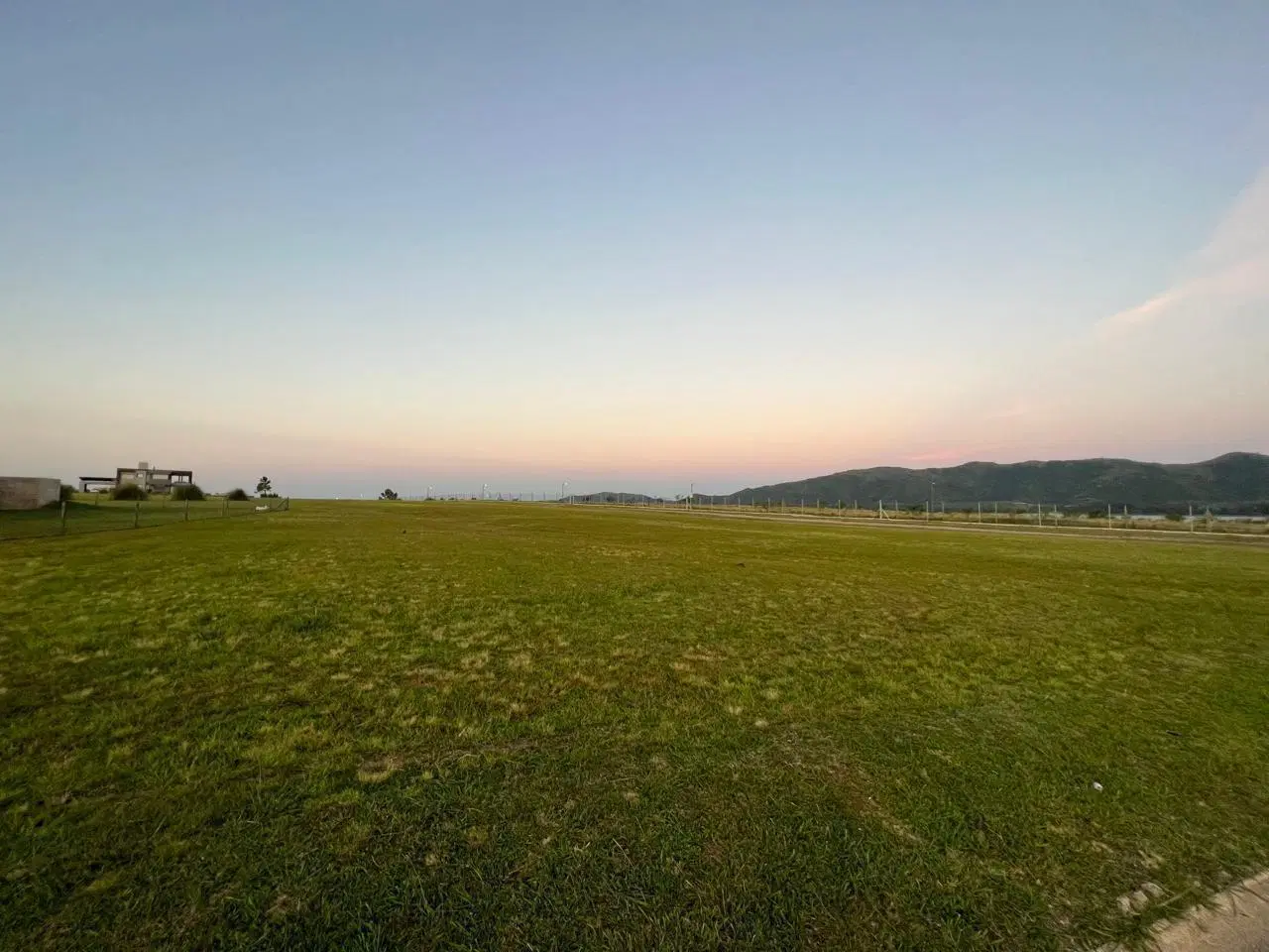 Lote en venta frente al lago - Puerto del Aguila 3