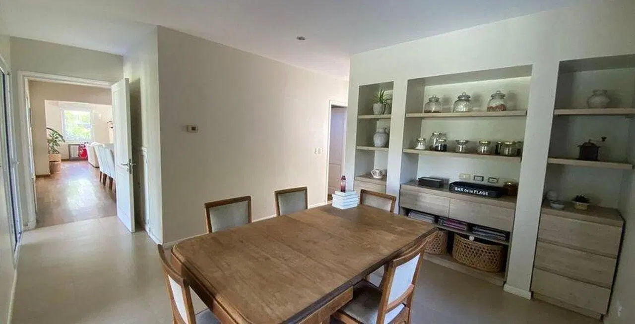 Casa en Venta - 3 Dormitorios - El Bosque 3