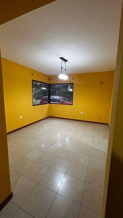 ALQUILER – CASA EN CAMPOS DEL VIRREY - 2 HABITACIONES 2