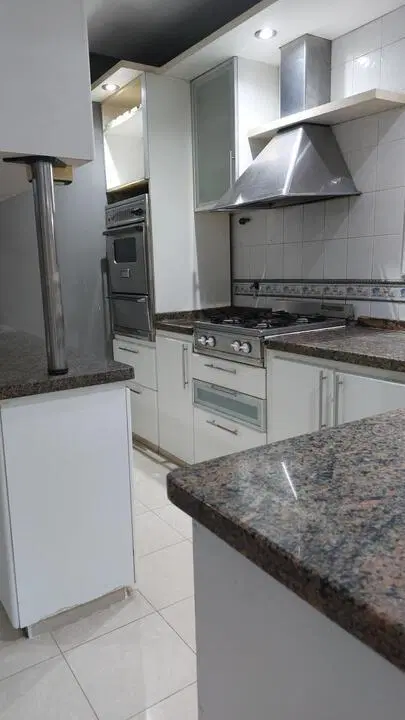 ALQUILER – CASA EN CAMPOS DEL VIRREY - 2 HABITACIONES 1