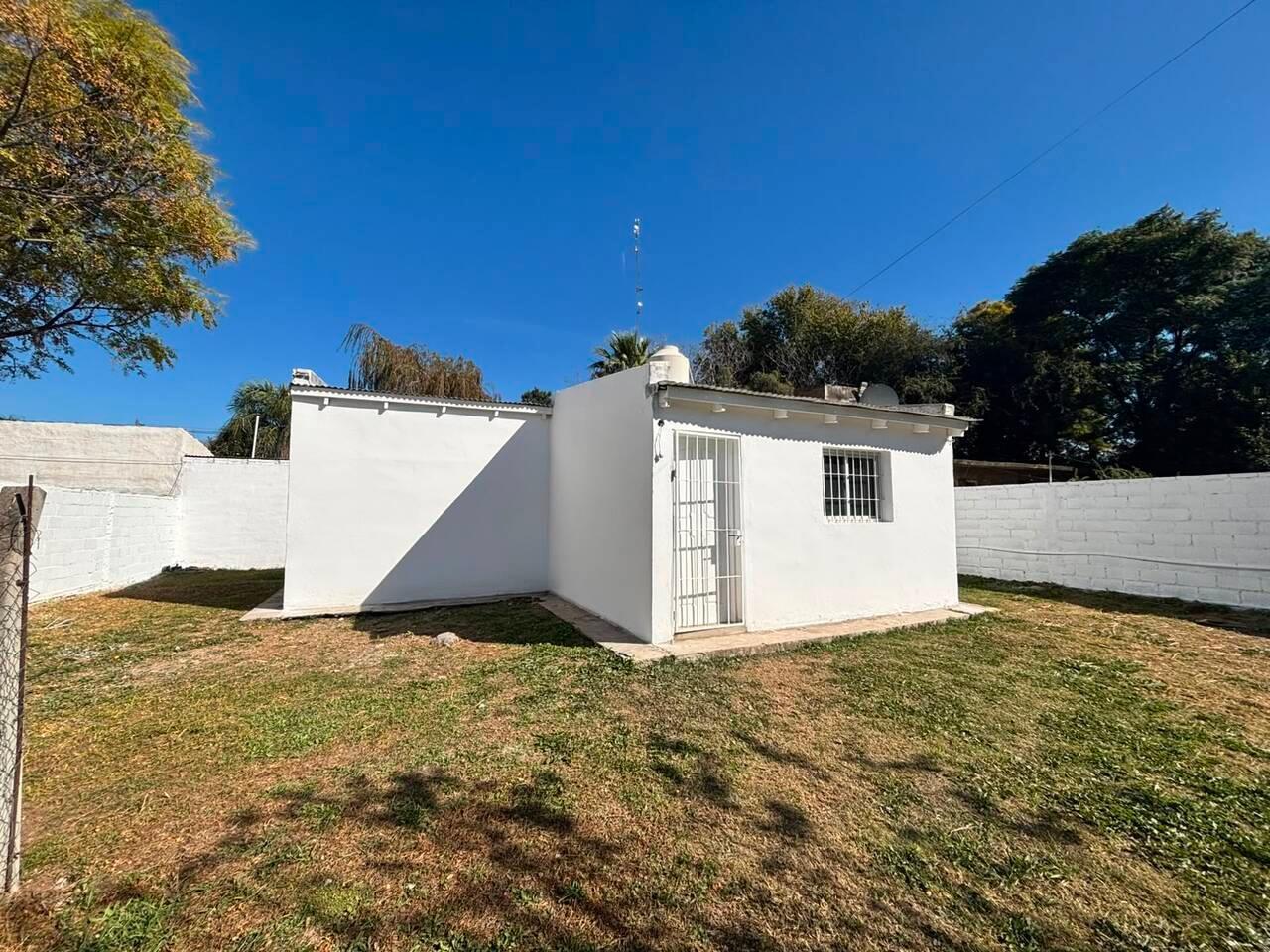 Casa en Alquiler- Villa Cornu