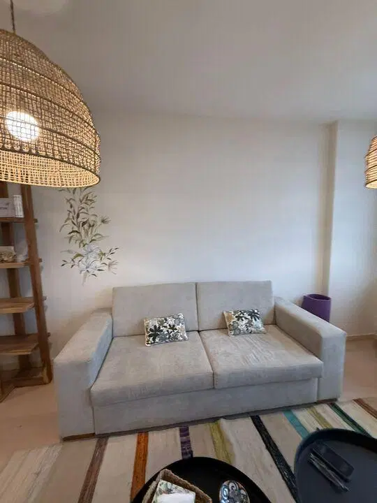Venta Oficina en Villa Belgrano. Con Cochera. Quadra 54 2