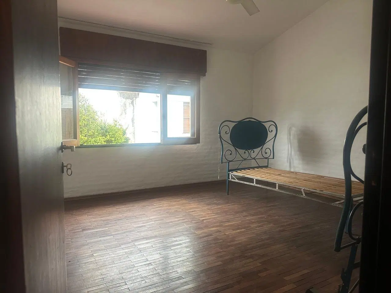 VENTA DE CASA 3 DORMITORIOS BARRIO URCA - APTA CREDITO 5