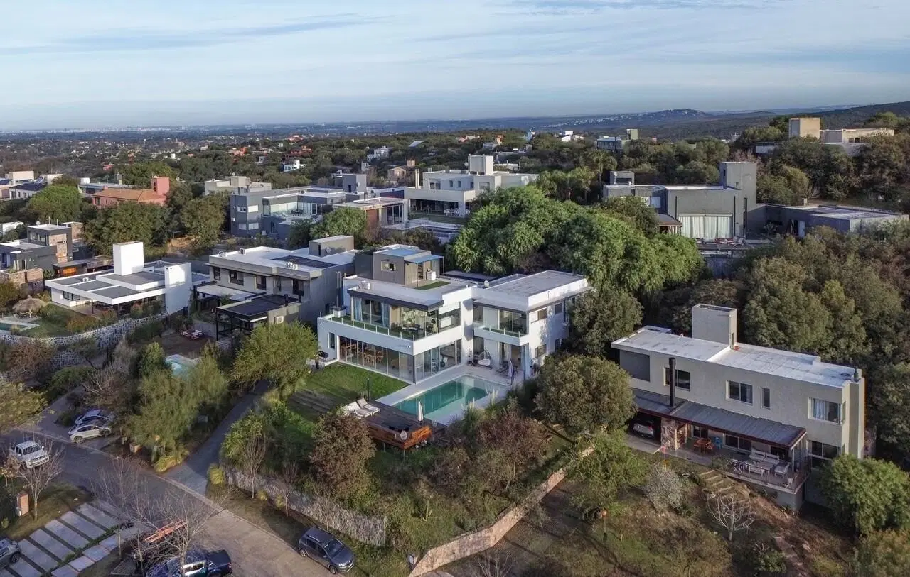 Venta Casa premium con vista ÚNICA a las sierras | Estancia Q2 | 4 suites + piscina | Domotizada 3
