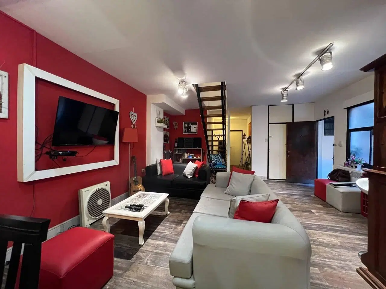 DEPARTAMENTO DE 3 DORMITORIOS EN ALBERDI – EXCELENTE ESTADO 3