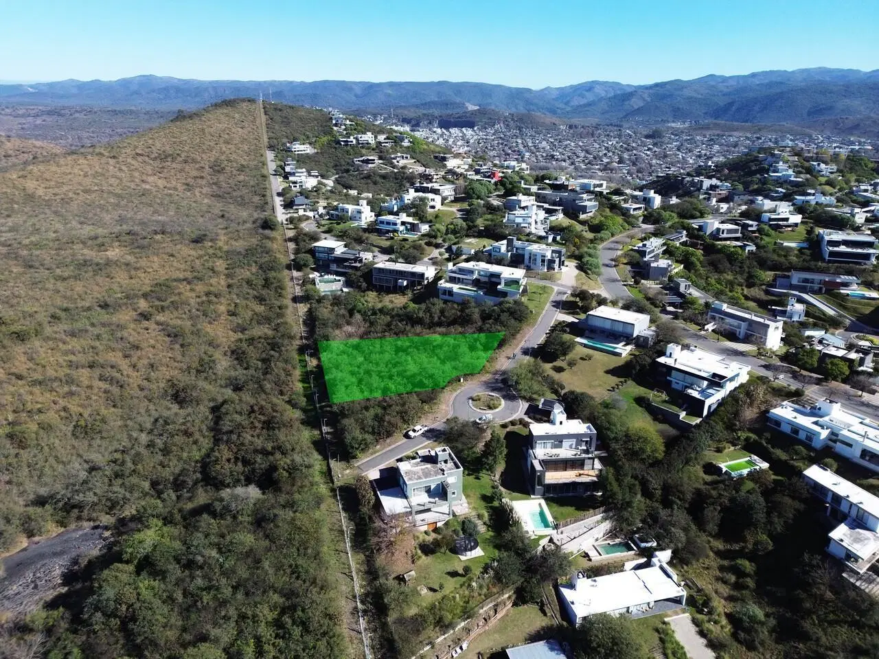 VENTA! ESPECTACULAR LOTE EN COUNTRY LA CUESTA CON VISTA PANORAMICA A LA RESERVA NATURAL 3