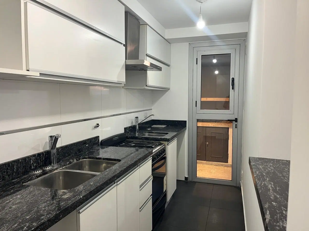 ALQUILER DEPARTAMENTO, URCA. 1 DORM., 1 COCHERA. AMENITIES 3