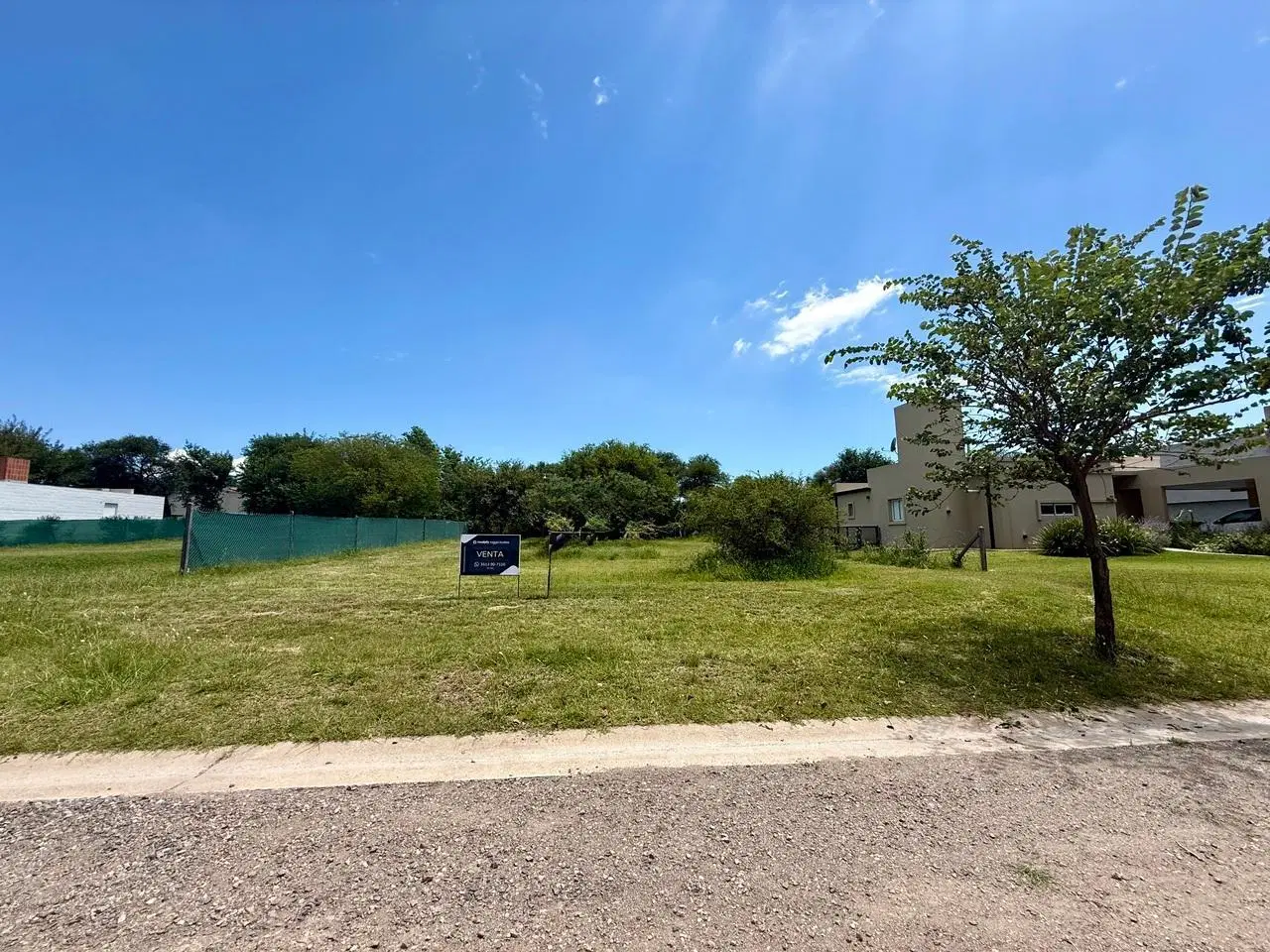 SE VENDE LOTE FONDO NORTE 1000 MTOS EN LA CERCANIA- MENDIOLAZA - ESCRITURA! 4