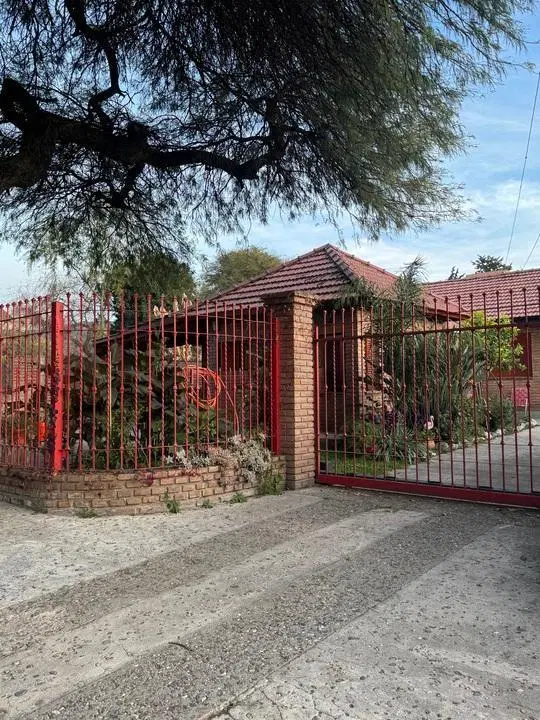 Casa en Venta 3 dormitorios + departamento, Santa Rita, Villa Carlos Paz 8