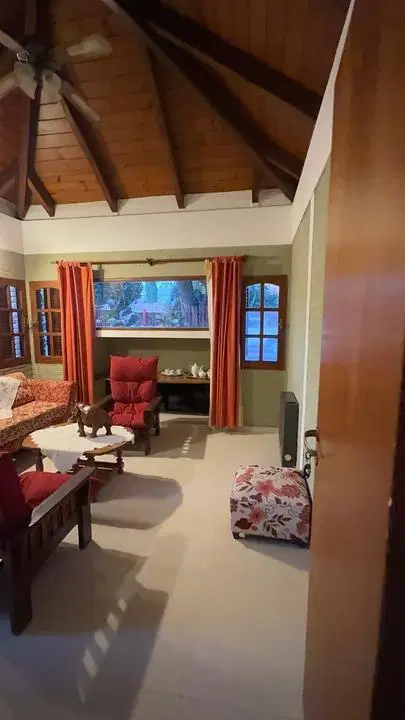 Casa en Venta 3 dormitorios + departamento, Santa Rita, Villa Carlos Paz 2