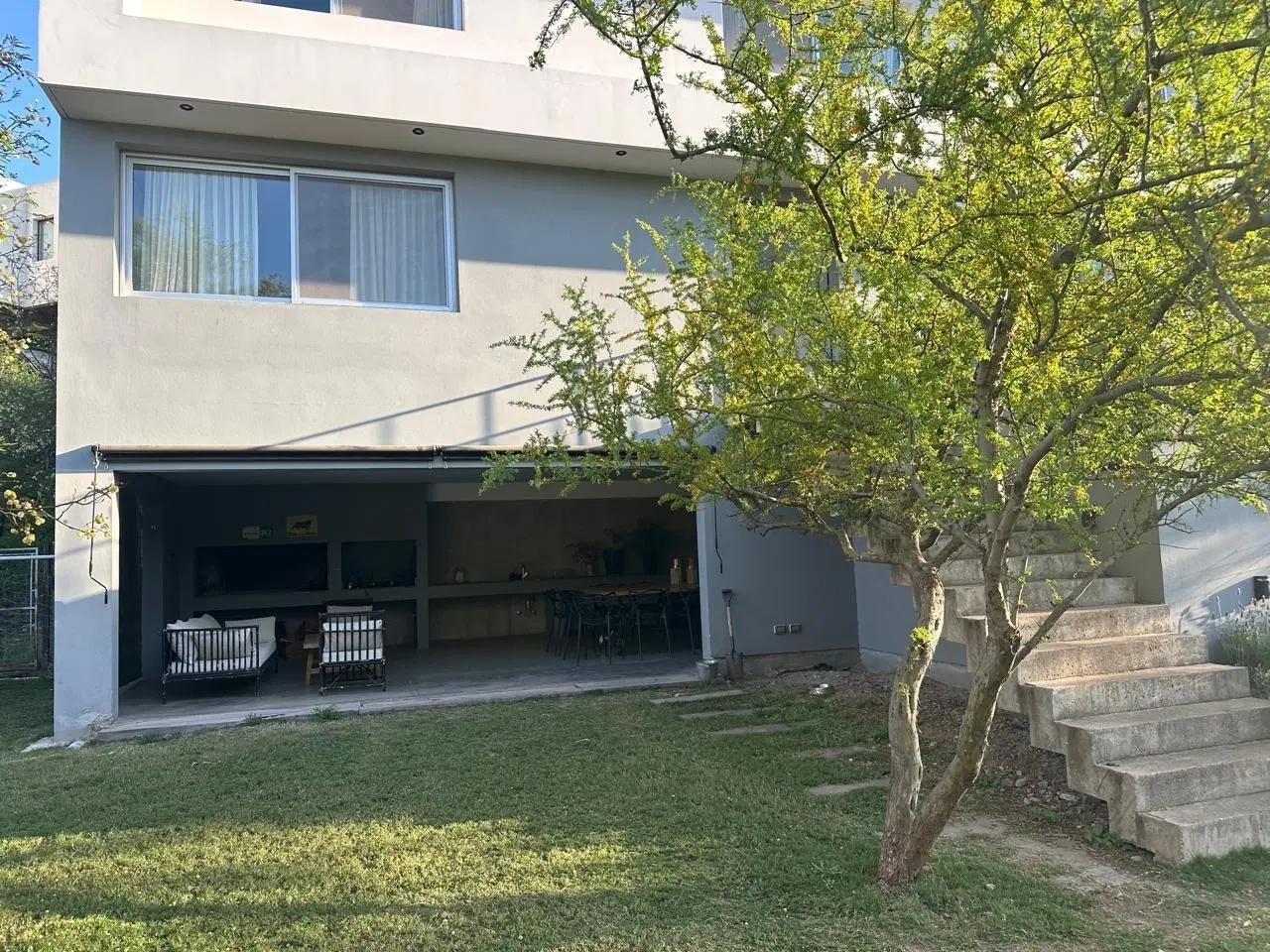 VENTA CASA LA PANKANA. PILETA, EXCELENTE UBICACION 2
