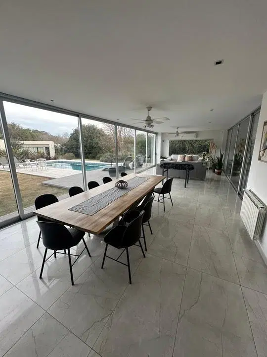 VENTA CASA, ALTOS DEL CHATEAU, 3 DOR., ESCRITORIO, CASITA EXTRA 4