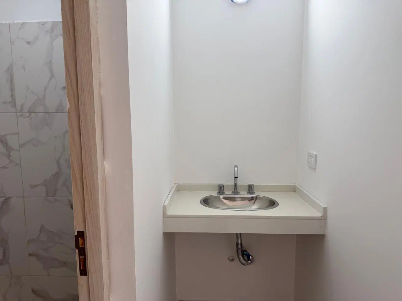 Dúplex a estrenar en Docta | 2 dormitorios en planta baja , 2 baños . con jardín 8