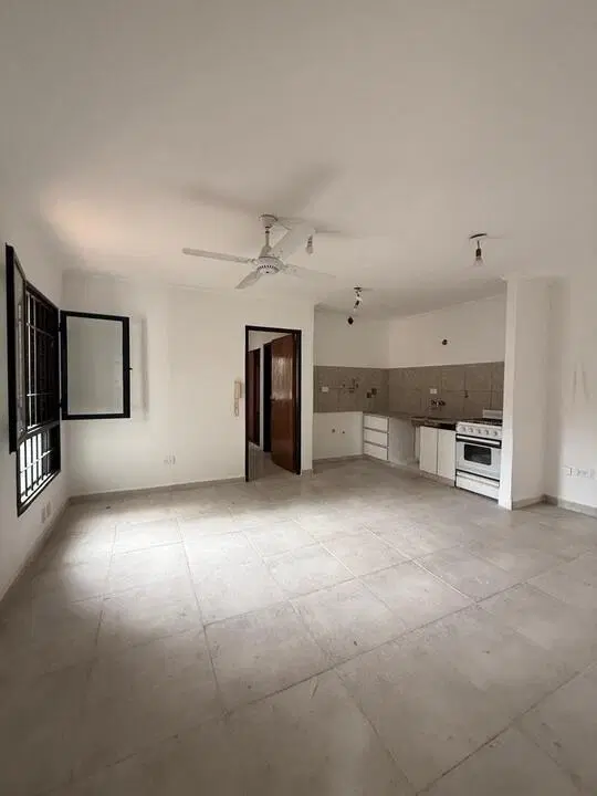 VENTA DEPARTAMENTO 1 DORMITORIO PB ALTO ALBERDI 4