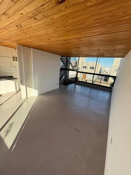 VENTA TRIPLEX DOCTA PRIMERA ETAPA - TODOS LOS SERVICIOS 1