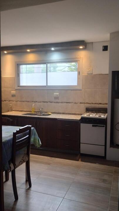 Foto de Alquiler Casa 2 Dorm. con Cochera en B° San Martin, imagen 2