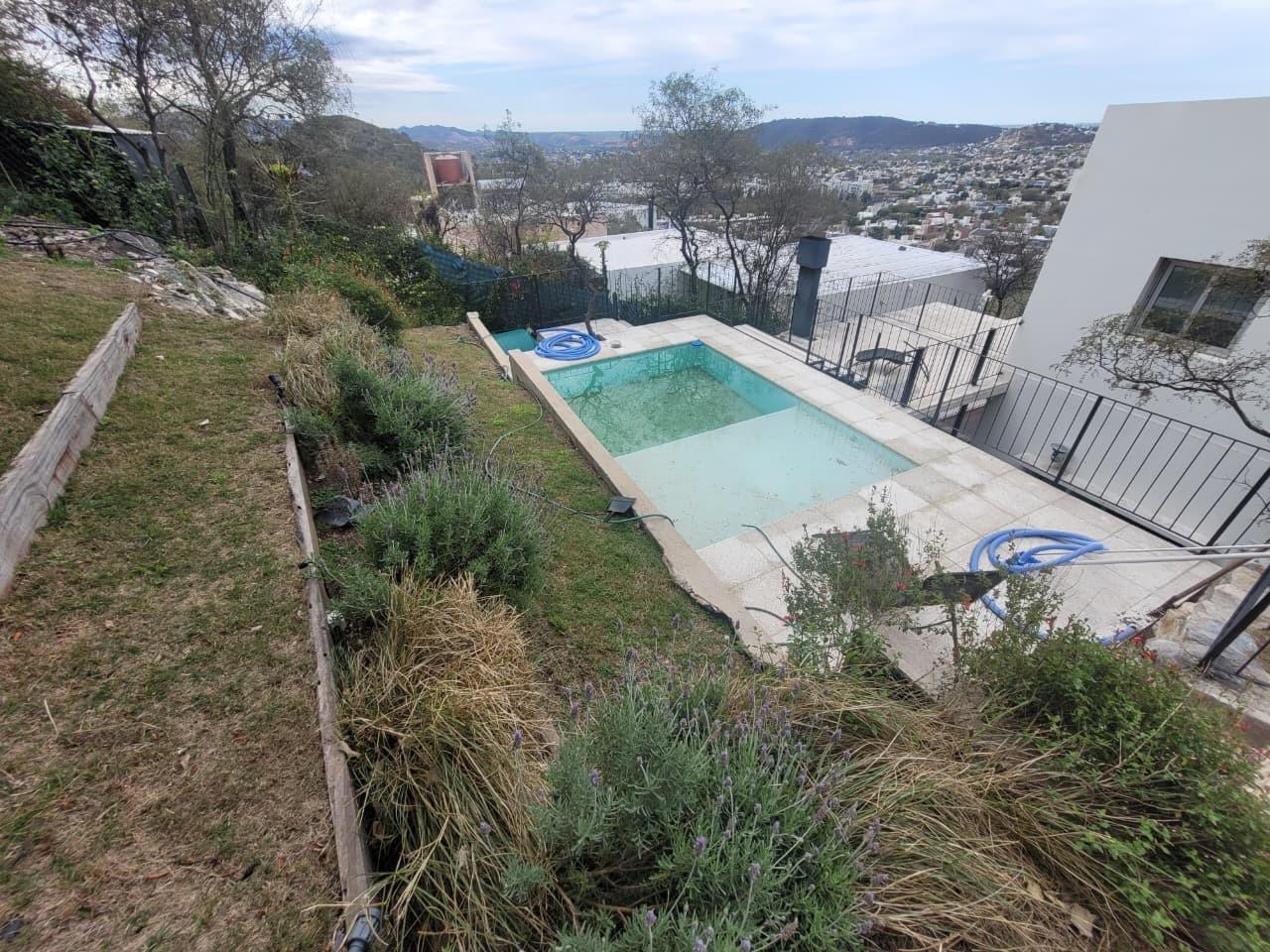Foto de Casa en Venta B° Privado, Excelente Vistas Panorámicas, Pileta y Dos, imagen 4
