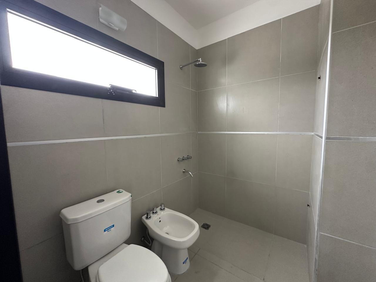 Foto de Venta duplex 3 dormitorios en valle cercano., imagen 3