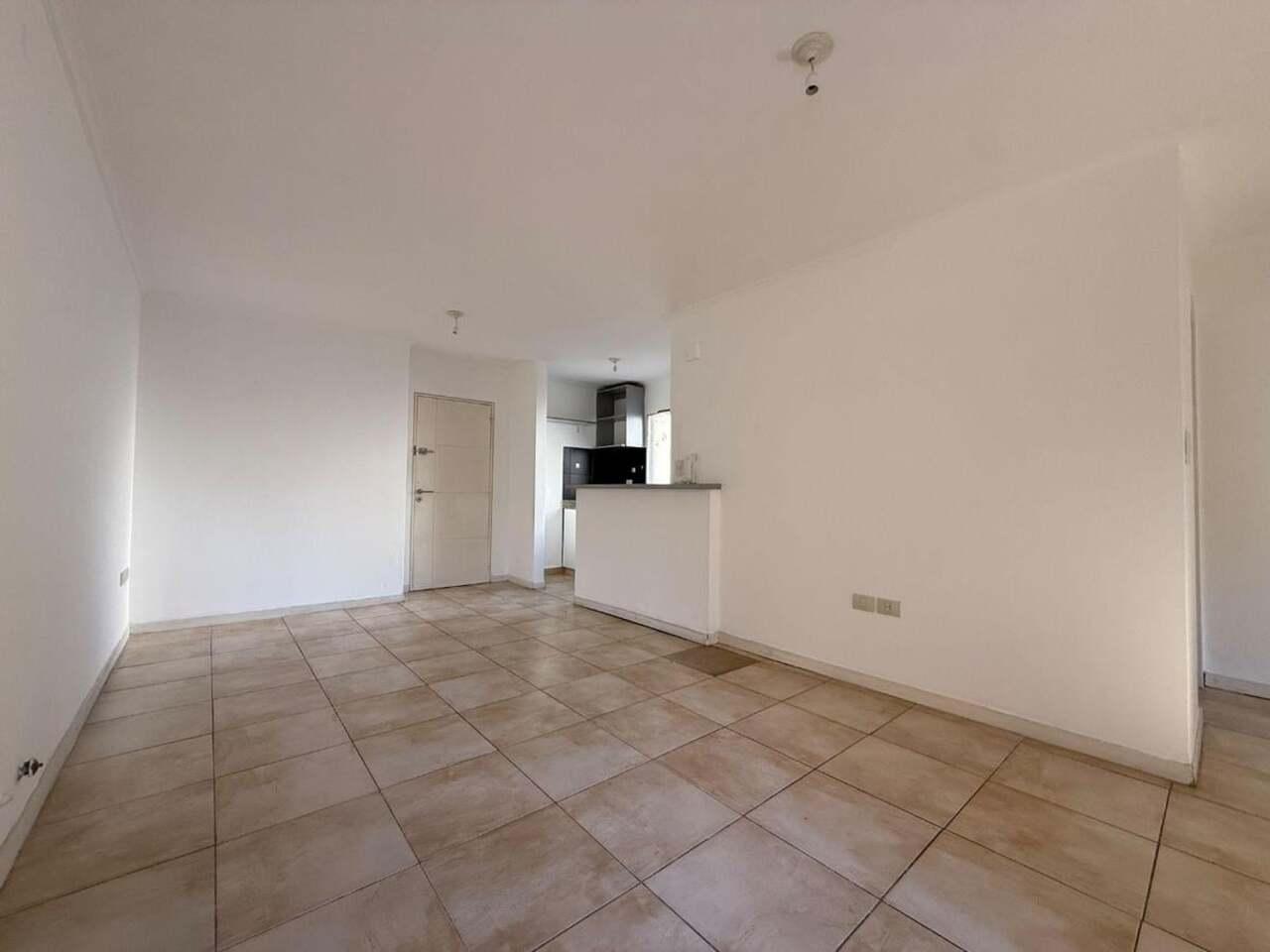 Foto de VENTA DEPARTAMENTO CENTRO 1 DORMITORIO ESCRITURA, imagen 3