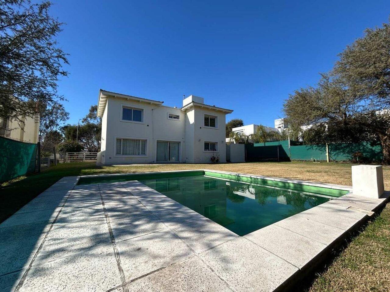 Foto de VENTA CASA EN VALLE ESCONDIDO EL BALCÓN, imagen 1