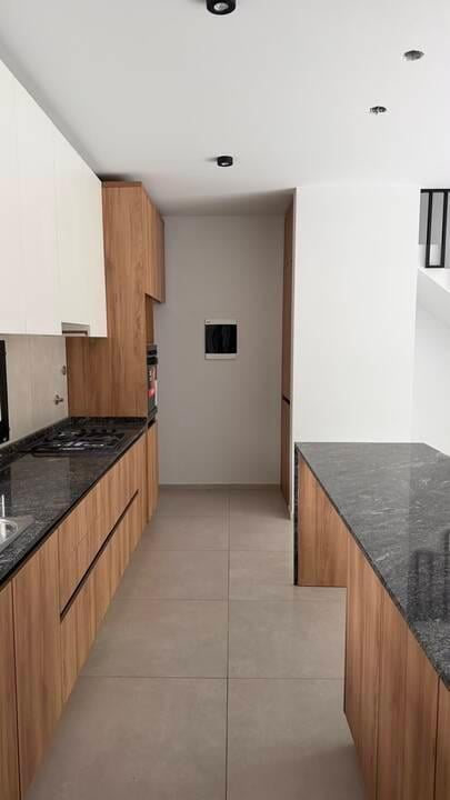 Foto de VENTA CASA TIPO DUPLEX A ESTRENAR EN NUEVO MALAGUEÑO 3 DORMITORIOS 160, imagen 1